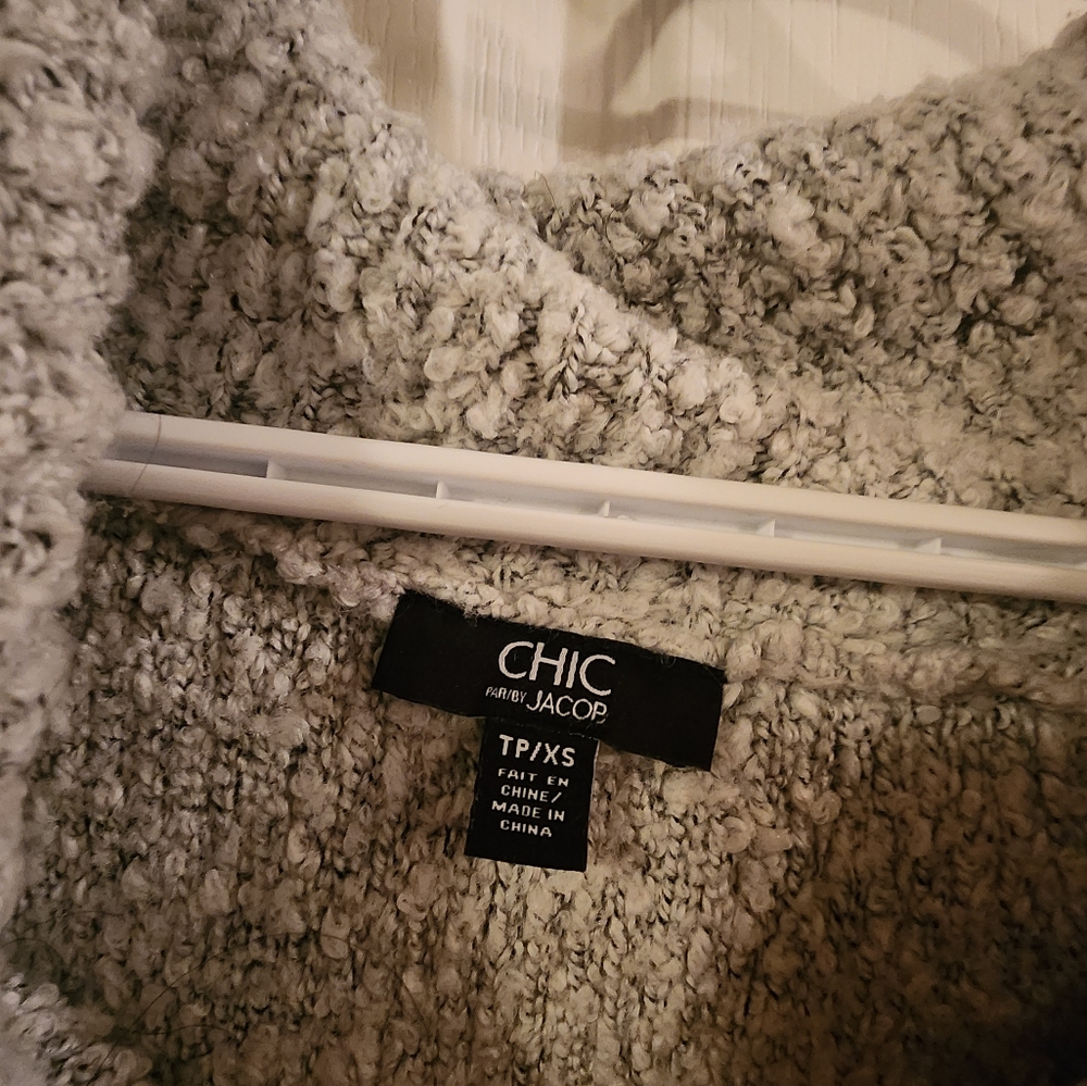 CHIC sweater - Picture 2 of 6